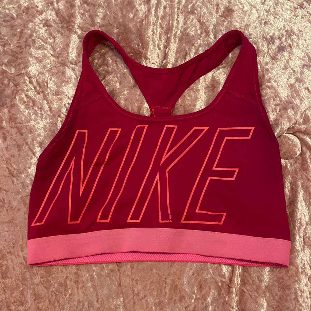 nike sports bra!
